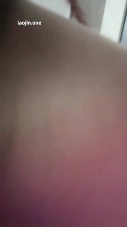 纯欲天花板校花！奶子好大~【狐狸精】，清纯学生妹，闺房中大尺度自慰，淫水不断哗哗的流 截图4