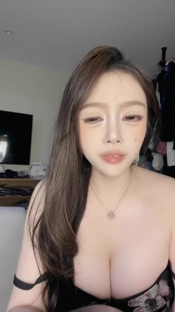 黑丝肥臀巨乳白虎御姐【时薇】破损丝袜自慰 肥鲍干肿欲求不满 截图8