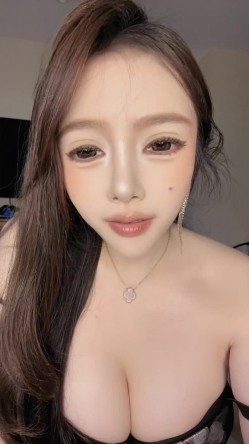 黑丝肥臀巨乳白虎御姐【时薇】破损丝袜自慰 肥鲍干肿欲求不满 截图13