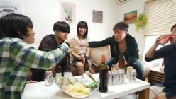 HMN-393 助けの来ない男子寮 男達が友達を呼び、そのまた友達を呼び― 次々に生で中に出され続けるわらしべ輪●レ×プ 東條なつ 截图1