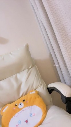 撸管推荐！极品 小妮子又来啦【娅儿】巨乳翘臀~道具狂震 截图3