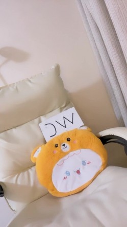 撸管推荐！极品 小妮子又来啦【娅儿】巨乳翘臀~道具狂震 截图6