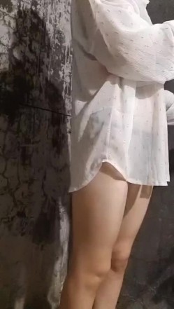 青春靓女【成人瑜伽】系列合集，高清无水，多模骚穴高清特写，双女互动太刺激 截图2