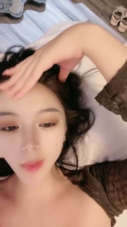 极品车模美女下海！3小时激情操逼！特殊视角猛怼骚穴，骑乘位爆操扣菊花，第一视角后入，小穴湿哒哒 截图9