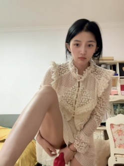 清纯绝美反差婊紫薇吃鸡让人欲罢不能 截图12