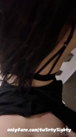 失恋良家妹子和两个社会青年玩游戏喝酒，被灌醉后3P上下两洞都被塞满了 截图16