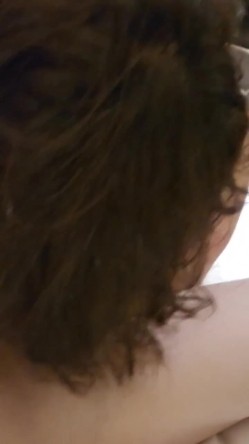 哈尔滨夫妻 · 弟弟的小母狗，小母狗在我压在身下猛烈抽插最后内射，母狗夸我又粗又大又妈猛 截图9
