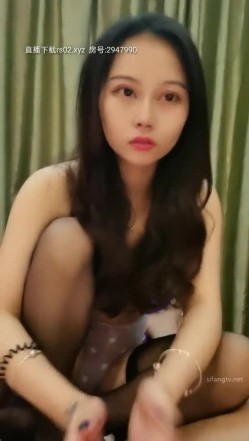 超漂亮的老技师培训新来的美女技师 新来的被美容院部长先开发了 截图11