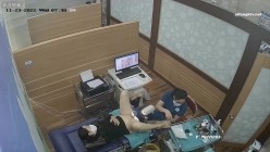 《妇产科监控破解》多位美女少妇张开大腿让医生又抠又摸检查阴道 截图8
