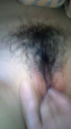 TW情侣泄密流出 还算漂亮的原住民女友羞涩对话超精彩 ️偷偷在房内做爱 截图6