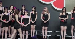 台北国际成人展真实现场 旋转女优抖奶热舞 截图10