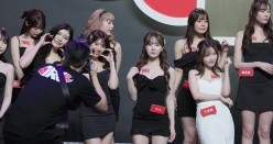 台北国际成人展真实现场 旋转女优抖奶热舞 截图12