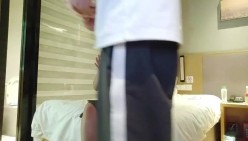 纹身哥模仿探花 洗浴会所酒店开房偷拍记录嫖娼过程 截图2