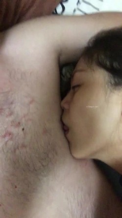 【高端泄密】胡子哥爆操极品蜂腰翘臀的健身教练，完整版视图 截图4