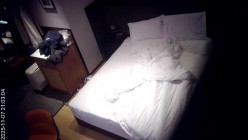酒店偷拍 本月最佳极品高颜黑色旗袍御姐和小奶狗男友激情做爱大肥臀操起来应该爽翻了 截图1