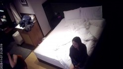 酒店偷拍 本月最佳极品高颜黑色旗袍御姐和小奶狗男友激情做爱大肥臀操起来应该爽翻了 截图6