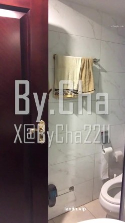 四部露出福利，【查小理内部群】，调教大神，万元诱惑下，几个妹子大胆接受挑战，敢于尝试很赞 截图11
