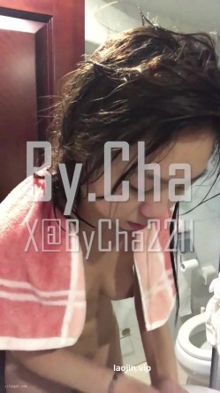 四部露出福利，【查小理内部群】，调教大神，万元诱惑下，几个妹子大胆接受挑战，敢于尝试很赞 截图14