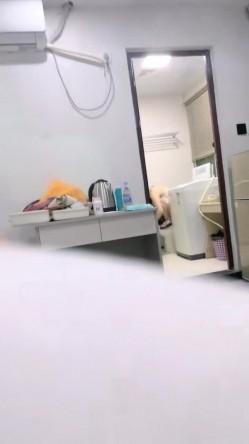 清纯邻家美少女【痞痞黑】奶子很漂亮身材极好诱惑男友被猛操美逼 主动吃鸡吧 截图13