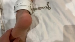 顶级翘臀健身御姐穿着黑丝渔网袜和白丝，被金主调教啪啪 截图11