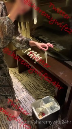 国产极品媚黑绿帽人妻「24小时分享我妻」OF性爱私拍 骚妻爱淫趴和黑人干炮追求极致体验 截图10