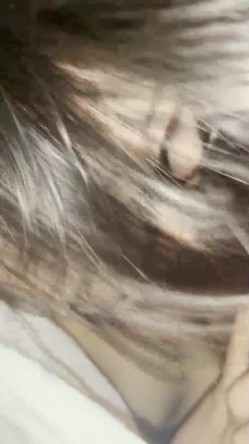 泡良大神小牛哥约炮 ️肥嘟嘟可爱的眼镜学妹骑屌的技术还挺在行的 截图4