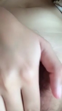清纯美眉极品大奶超诱人美鲍鱼 激情自拍 这逼真干凈 截图6