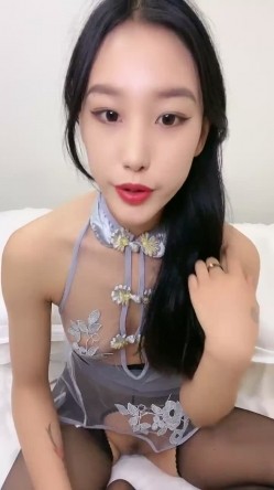 极品御姐被干了~【高端御姐】情趣装小逼逼水多被狂插了 截图12