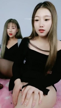 【一群小年轻】群P淫乱啪啪大秀,多人淫乱场面震撼，强壮小哥哥大战三女狠狠轮番来回操逼幸福至极 截图2