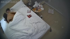 酒店偷拍 连续两天入住情侣气质甜美又身材不错的美女喜欢上位榨取男友精液 截图5