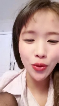 户外刺激，人气女神再出山，【香菜一奈】，野外山顶~勾搭口交~，路边尿尿，车震，浪叫声响彻旷野 截图16