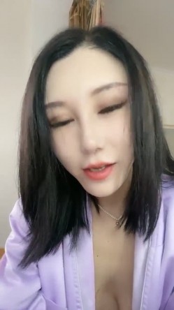 重磅！顶级御姐回归！很多网友在找的，仅有的一次做爱~【小水】，特色就是会喷水，骚气无人能敌，粉丝众多爱死她 截图8