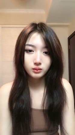 今年最美主播！商K女神下海！【破她处】性格爽快大方，满嘴黄色笑话，真想去成都给他来一发 截图14