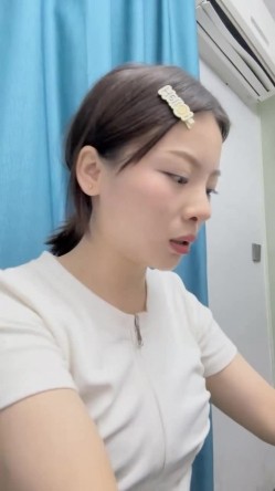 【陪我沦陷】超骚欲姐，极品美乳，户外裸奔，车震无套狂干，白花花的肉体尽情玩弄，推荐！ 截图12