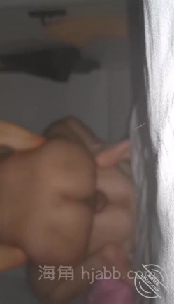 第一次干朋友妻 ️中途朋友回来 半夜朋友妻再次爬上我床被内射过瘾 截图5