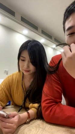 台湾泡良大神性爱救火队「xinyimark」OF日常约炮露脸私拍 众多良家学生模特网红拜倒在炮王牛仔裤下 截图4