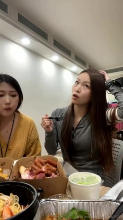 台湾泡良大神性爱救火队「xinyimark」OF日常约炮露脸私拍 众多良家学生模特网红拜倒在炮王牛仔裤下 截图15