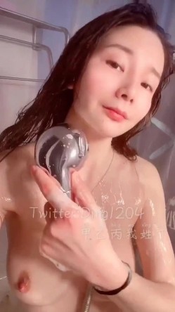 退圈女神归来！王动御用招牌女神模特【甲乙丙我姓丁】最新解锁推特自拍大胆露出全套 截图5