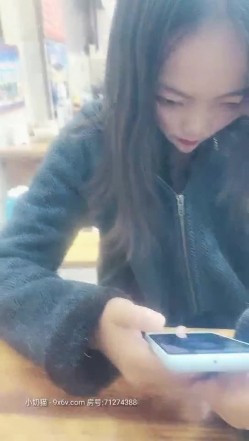 【情趣人体模特】 线下约私拍的平民模特，车上，餐厅露出，酒店玩菊花操逼，曼妙身材 今夜终生难忘，艳遇之夜 截图14
