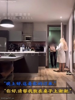 推特欲外人妻绿帽媚黑淫娃「索菲亚」199元单片解锁，淫人妻之《索菲采精记》完整版，哥伦比亚淫荡女友 截图1