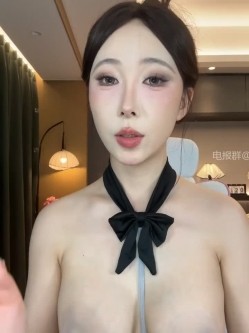 ️sp站极品身材御姐【AYW-21】穿着开档丝袜珍珠内裤展现欲女极致的骚样 截图10