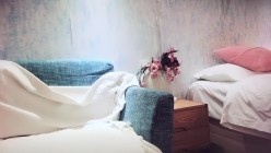 大奶熟女阿姨 比你老公舒服 我老公没你厉害没这么硬都挤满了 哎呦天哪哎呦你几天没日了 身材丰满被小伙操的哎呦叫不停 截图4