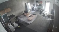 黑客破解家庭网络摄像头偷拍住毛坯房的年轻情侣疯狂做爱有时一天做爱几次 截图9