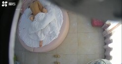 《黑客破解》平头哥酒店约炮极品身材的美少妇各种姿势啪啪 截图9
