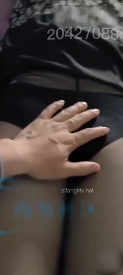 粽子节舔二嫂粽子逼视频来了 截图7