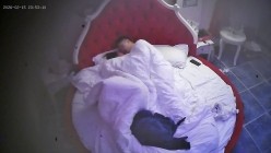 酒店情趣房偷拍 圆脸可爱少妇被精壮纹身猛男按床上疯狂折腾不断呻吟 截图12