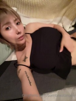 天然巨乳女神，号称第一美臀【渡辺万美】视图福利，一对车大灯又软又弹 截图2