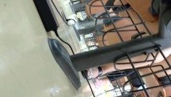 大学图书馆专拍女同学内裤有位内裤跑偏了阴唇露出一半 截图8