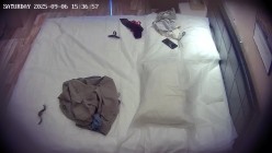 精品酒店近视角偷拍 大学生情侣有高跟鞋情节的变态男友玩弄老师风吊带丝袜女友 截图1