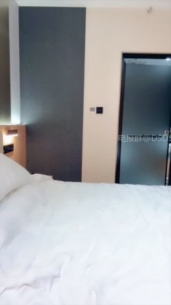 ️气质御姐【白熙】超骚魔鬼御姐自慰疯狂喷水 截图12